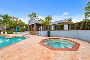 3253 Montrose Cir, Palm Harbor, FL 34684 - Photo 40