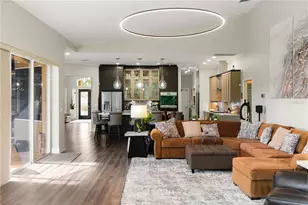 2151 Diamond Ct, Oldsmar, FL 34677 - Photo 8