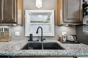 209 E 52nd Ave Plaza E, Bradenton, FL 34203 - Photo 16