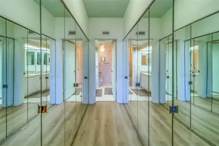 400 Island Way, Clearwater Beach, FL 33767 - Photo 18