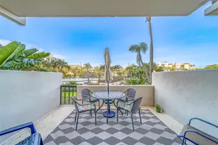400 Island Way, Clearwater Beach, FL 33767 - Photo 4