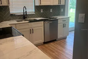 3115 Foxwood Blvd, Wesley Chapel, FL 33543 - Photo 8