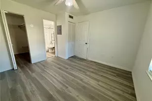 9013 Westchester Cir, Tampa, FL 33604 - Photo 10