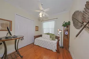 321 Siena Vista Pl, Sun City Center, FL 33573 - Photo 12