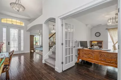 19361 Yellow Clover Drive, Tampa, FL 33647 - Photo 4