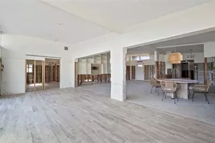 11405 6th St E, Treasure Island, FL 33706 - Photo 14