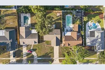 1408 Oleander Drive, Tarpon Springs, FL 34689 - Photo 2