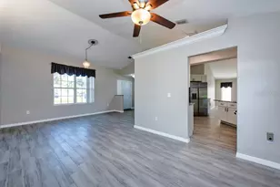 3118 34th Ave Dr E, Bradenton, FL 34208 - Photo 6
