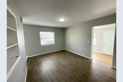 3861 11th Avenue S, Saint Petersburg, FL 33711 - Photo 4