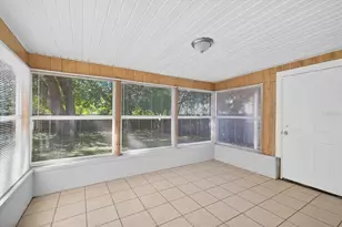 11015 Martha Ave, Port Richey, FL 34668 - Photo 14