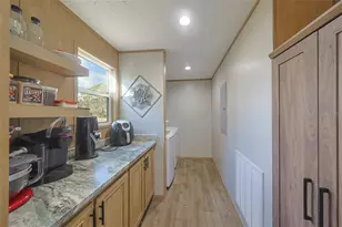 12124 Redrose Ave, Weeki Wachee, FL 34614 - Photo 8