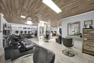 2130 W Bay Dr, Largo, FL 33770 - Photo 22