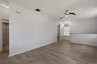 3350 Mermoor Dr, Palm Harbor, FL 34685 - Photo 10