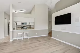 3002 W Cleveland St, Tampa, FL 33609 - Photo 10