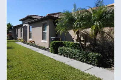 344 Mystic Falls Drive, Apollo Beach, FL 33572 - Photo 2