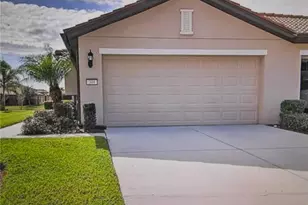 344 Mystic Falls Dr, Apollo Beach, FL 33572 - Photo 6