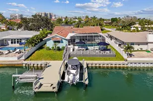320 Belle Isle Ave, Belleair Beach, FL 33786 - Photo 1