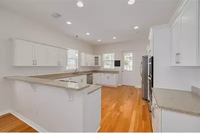 859 23rd Avenue N, Saint Petersburg, FL 33704 - Photo 8