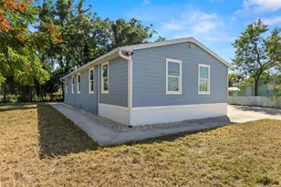 3723 Temple St, Tampa, FL 33619 - Photo 4
