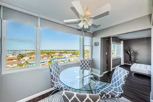 4725 Cove Cir, Saint Petersburg, FL 33708 - Photo 22