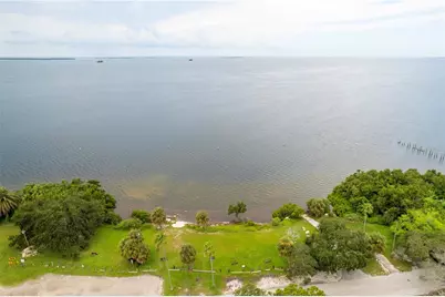 536 Ontario Avenue, Crystal Beach, FL 34681 - Photo 60