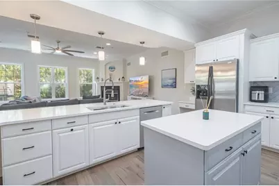 536 Ontario Avenue, Crystal Beach, FL 34681 - Photo 16