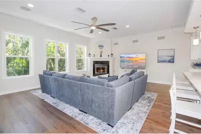 536 Ontario Avenue, Crystal Beach, FL 34681 - Photo 12