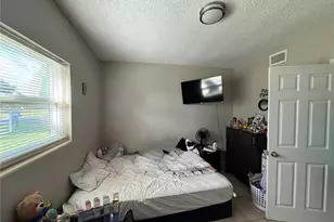 1604 Crystal Ct E, Lakeland, FL 33801 - Photo 24