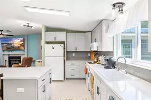 6333 Bear Trail, Weeki Wachee, FL 34607 - Photo 20