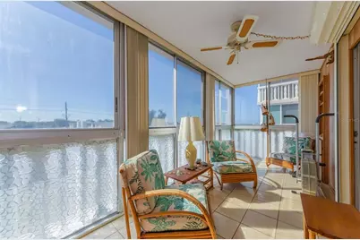 131 Bluff View Drive #308, Belleair Bluffs, FL 33770 - Photo 8