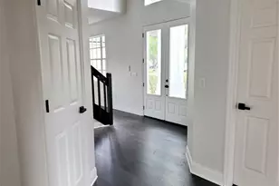 5318 Twin Creeks Dr, Valrico, FL 33596 - Photo 2