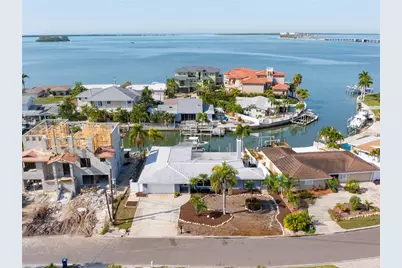 2250 Lagoon Drive, Dunedin, FL 34698 - Photo 2