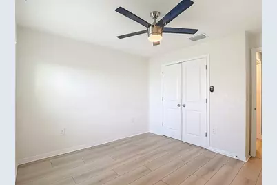 8075 Broad Pointe Drive, Zephyrhills, FL 33540 - Photo 28