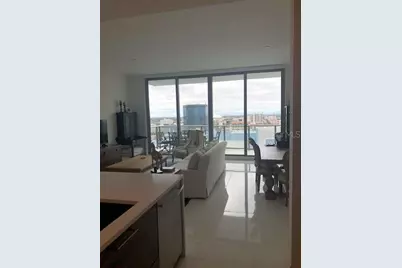 100 1st Avenue N #1906, Saint Petersburg, FL 33701 - Photo 4