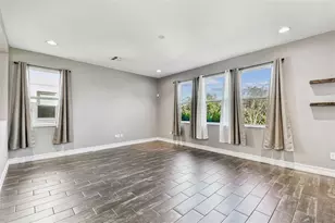 33181 Shadow Branch Ln, Wesley Chapel, FL 33545 - Photo 14