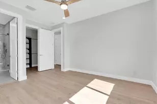 5966 Bayview Cir S, Gulfport, FL 33707 - Photo 42