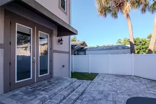 2407 W North B St, Tampa, FL 33609 - Photo 48