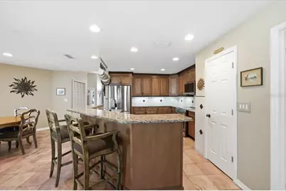 302 Lake Kell Court, Lutz, FL 33549 - Photo 22