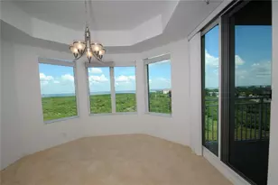 10851 Mangrove Cay Ln NE, Saint Petersburg, FL 33716 - Photo 12