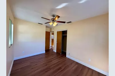 6700 17th Lane N, Saint Petersburg, FL 33702 - Photo 12