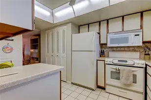 7050 Sunset Dr S, South Pasadena, FL 33707 - Photo 24