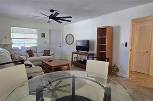 3540 32nd Ave N, Saint Petersburg, FL 33713 - Photo 6