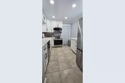 3540 32nd Avenue N #213, Saint Petersburg, FL 33713 - Photo 8