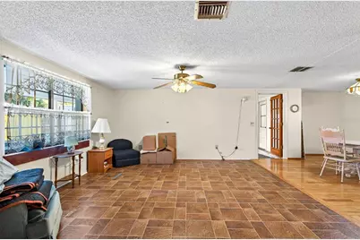 10618 Skewlee Gardens Drive, Thonotosassa, FL 33592 - Photo 22