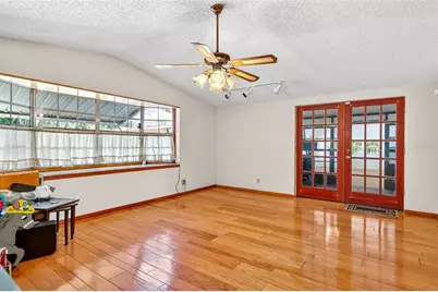 10618 Skewlee Gardens Drive, Thonotosassa, FL 33592 - Photo 34