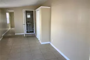 5609 1/2 Tangerine Ave S, Gulfport, FL 33707 - Photo 4