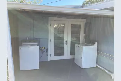 5609 1/2 Tangerine Avenue S, Gulfport, FL 33707 - Photo 4