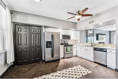 1200 Country Club Drive #2405, Largo, FL 33771 - Photo 36