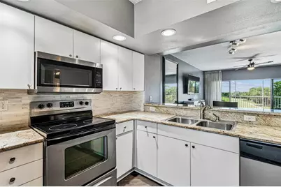1200 Country Club Drive #2405, Largo, FL 33771 - Photo 38