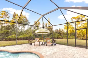 11721 Gilmerton Dr, Riverview, FL 33579 - Photo 8